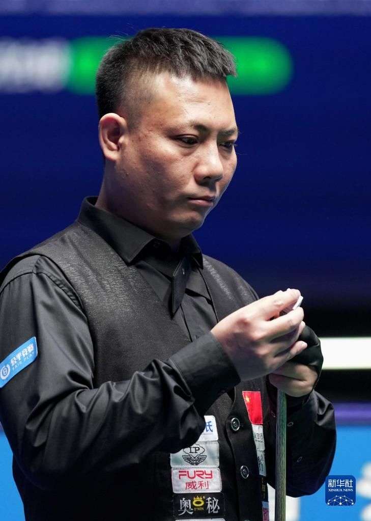 在网球赛场 在网球赛场