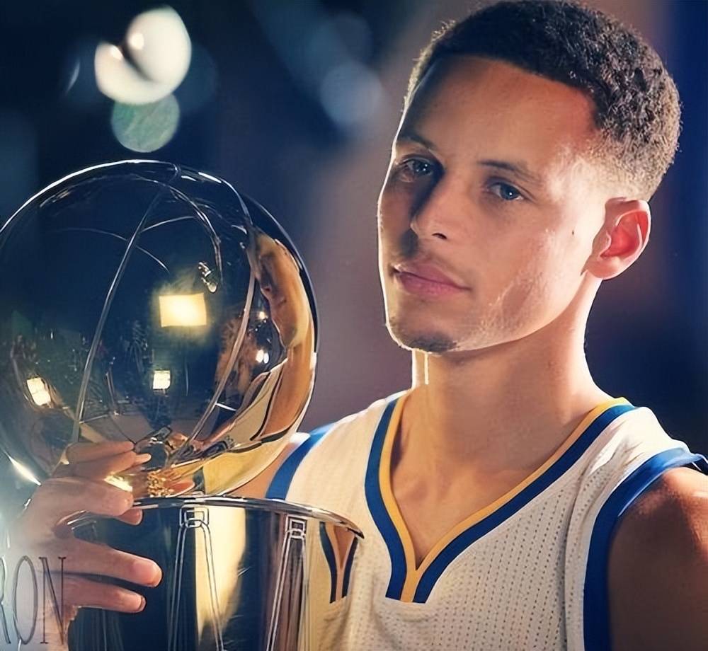 西班牙国王杯皇马客胜皇家社会占得先机.