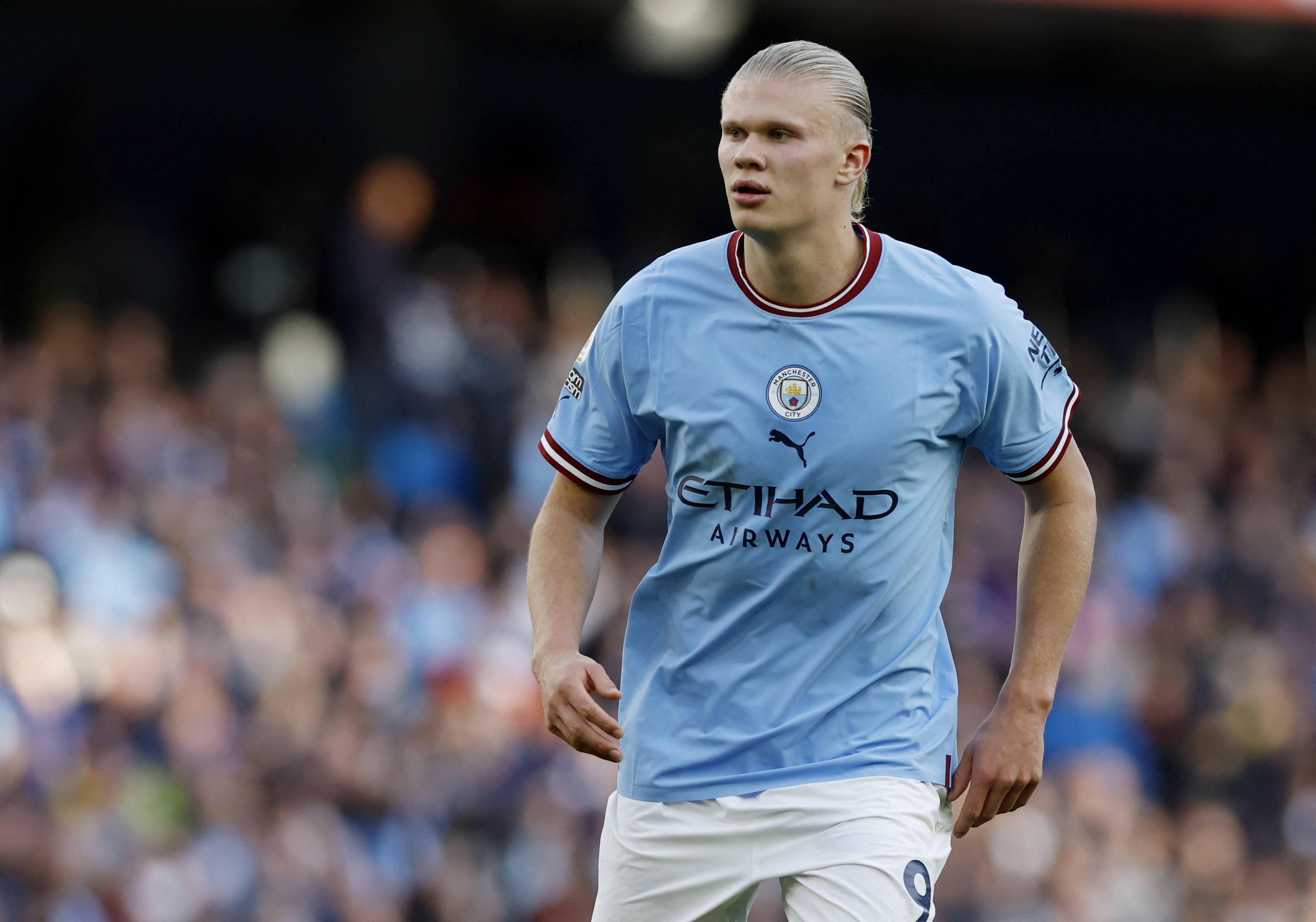 背一张黄牌 背一张黄牌